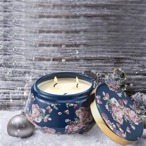 Porcelain scented candle 